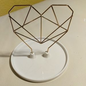 Jewelery holder